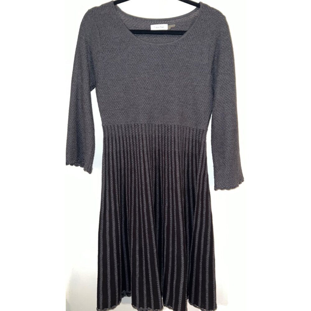 Calvin Klein Dark Gray Textured Knit Dress With Pleated Skirt Size Medium
